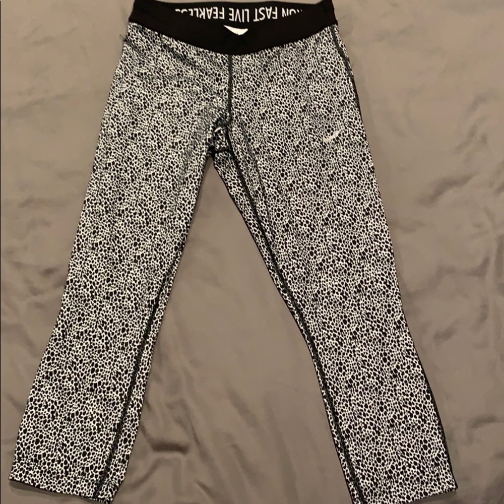 Nike dri-fit running leggings